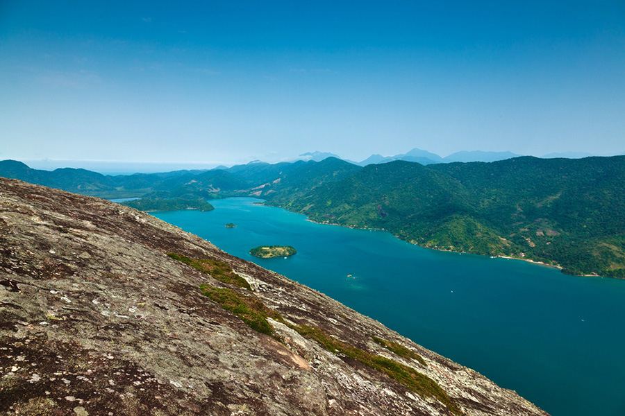 Saco de Mamanguá em Paraty: o único fiorde tropical do mundo